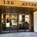 Neves - Location: Pour 4 Personnes Dans Un Quartier Jeune Et Anime Les Neves Mae-9099 *