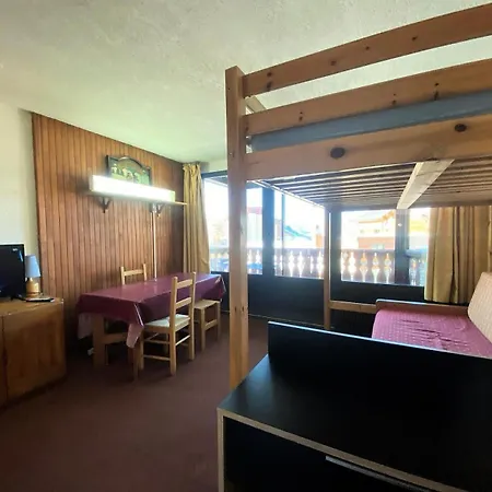 Neves - Location: Pour 4 Personnes Dans Un Quartier Jeune Et Anime Les Neves Mae-9099 Val Thorens