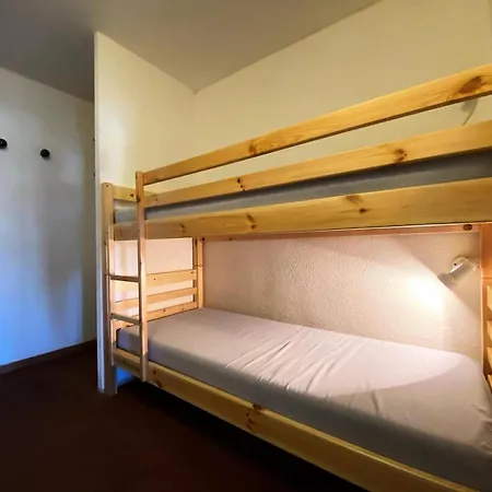 Neves - Location: Pour 4 Personnes Dans Un Quartier Jeune Et Anime Les Neves Mae-9099 *
