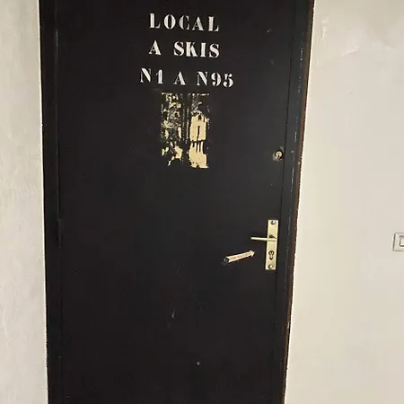 Neves - Location: Pour 4 Personnes Dans Un Quartier Jeune Et Anime Les Neves Mae-9099 *