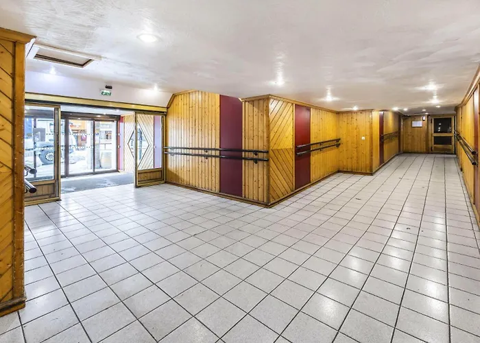 Neves - Location: Pour 4 Personnes Dans Un Quartier Jeune Et Anime Les Neves Mae-9099 * Валь-Торанс